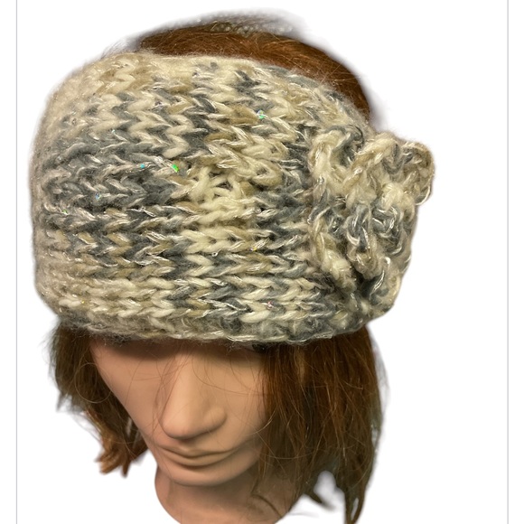 Knit winter head band with flower - Picture 4 of 6